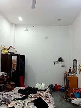 Rakhi sawant143 online show from November 2025 03:29:02 AM