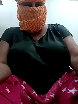 Snapshot of Rakhi_sawant143 chatting on March 2026 03:34:02 AM Rakhi sawant143 online show from March 2026 03:34:02 AM