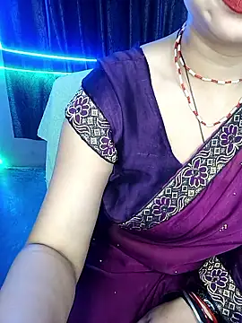 Snapshot of Oh_011 chatting on May 2026 03:42:02 PM Oh 011 online show from May 2026 03:42:02 PM