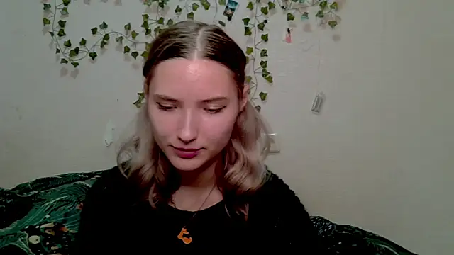  kikiclark   online show from October 2025 08:54:02 PM