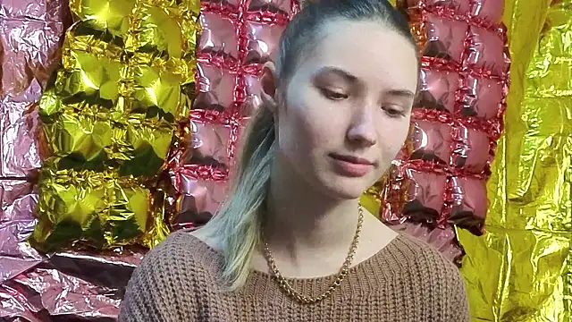  kikiclark   online show from March 2026 06:02:01 PM