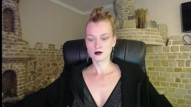 MysticVenus  online show from September 2025 06:40:01 AM