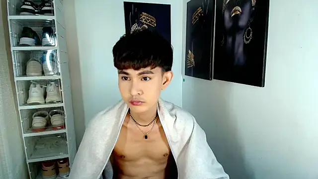 xxxhugecocktwinkxxx online show from November 2025 05:45:02 PM