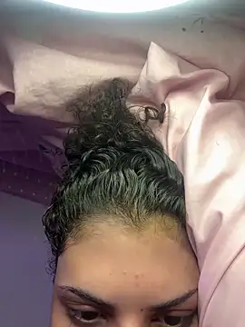 luluzinhax online show from March 2026 05:46:01 AM