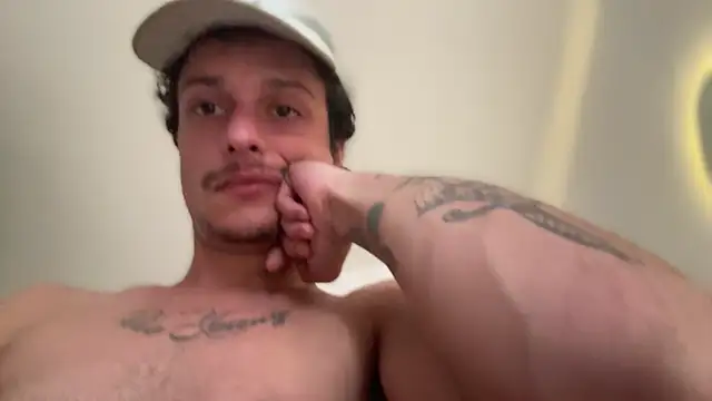 Snapshot of chrisalmeid_ chatting on April 2026 10:46:01 AM chrisalmeid online show from April 2026 10:46:01 AM