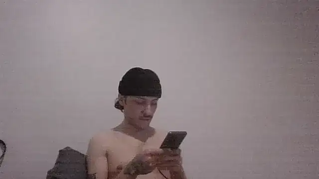 Snapshot of Jbenz420 chatting on May 2026 11:45:02 PM Jbenz420 online show from May 2026 11:45:02 PM