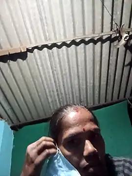 Snapshot of Hot-honi chatting on November 2025 02:07:02 PM Hot-honi online show from November 2025 02:07:02 PM