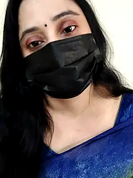 Monica cams online show from November 2025 01:43:03 PM