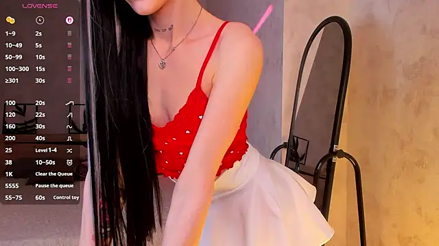 Snapshot of Lynn_Martin chatting on April 2026 12:16:02 AM Lynn Martin online show from April 2026 12:16:02 AM