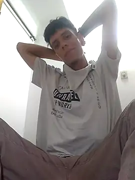 Crxxxsh online show from March 2026 04:12:02 AM