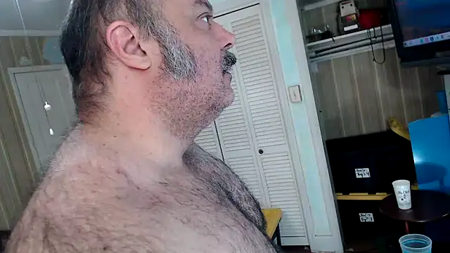 Snapshot of bullmusclejoe chatting on April 2026 12:36:02 PM bullmusclejoe online show from April 2026 12:36:02 PM