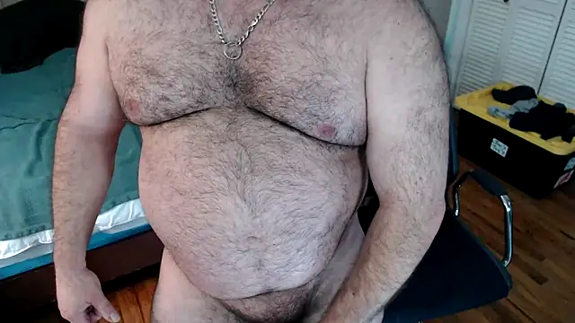 Snapshot of bullmusclejoe chatting on May 2026 01:57:02 AM bullmusclejoe online show from May 2026 01:57:02 AM