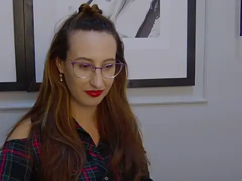 Snapshot of LysAd chatting on September 2025 02:27:02 PM LysAd online show from September 2025 02:27:02 PM