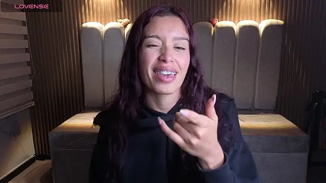 Snapshot of _Mia_Evans_1 chatting on July 2026 07:49:02 PM Mia Evans 1 online show from July 2026 07:49:02 PM