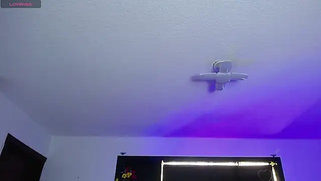 Snapshot of _Charlotte_Collins_ chatting on March 2026 02:34:01 PM Charlotte Collins online show from March 2026 02:34:01 PM