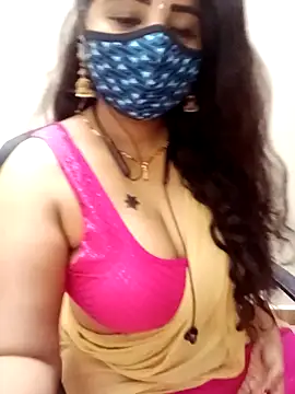 Snapshot of tamil_Vennila chatting on January 2026 10:26:01 PM tamil Vennila online show from January 2026 10:26:01 PM