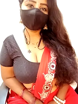 Snapshot of tamil_Vennila chatting on February 2026 09:14:01 AM tamil Vennila online show from February 2026 09:14:01 AM