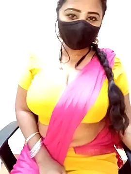 Snapshot of tamil_Vennila chatting on February 2026 08:32:01 AM tamil Vennila online show from February 2026 08:32:01 AM