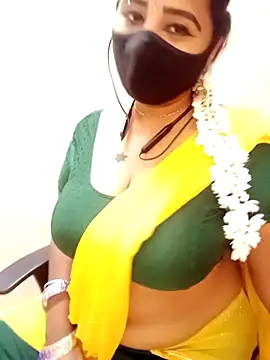 Snapshot of tamil_Vennila chatting on February 2026 10:01:02 AM tamil Vennila online show from February 2026 10:01:02 AM