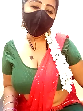 Snapshot of tamil_Vennila chatting on February 2026 08:35:02 AM tamil Vennila online show from February 2026 08:35:02 AM