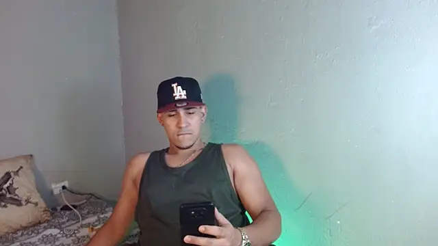 massimo vidal  online show from November 2025 02:54:02 AM