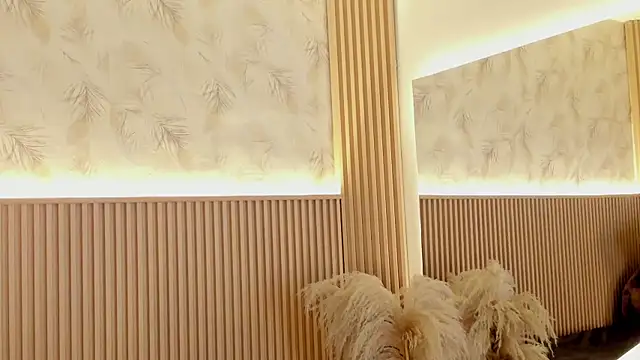Liss-Reyes online show from August 2026 01:38:01 PM