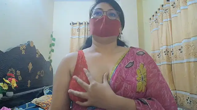 Elena cruz5 online show from March 2026 08:01:01 PM