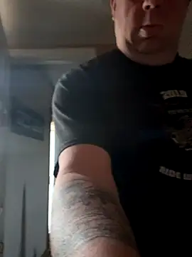 Stephanie1984 online show from November 2025 12:26:01 PM