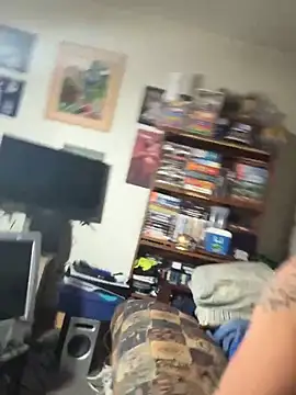 Stephanie1984 online show from December 2025 03:45:02 AM