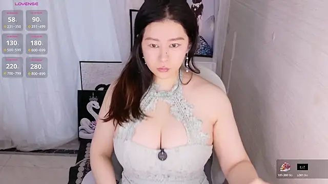 Scarlett-oracle online show from November 2025 11:09:01 PM