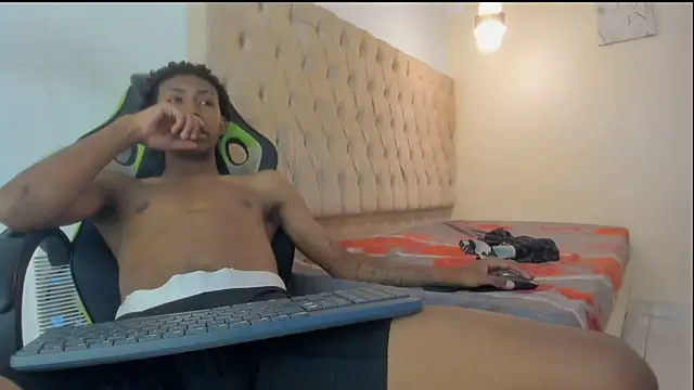 Jax Maliq online show from January 2026 05:27:02 PM