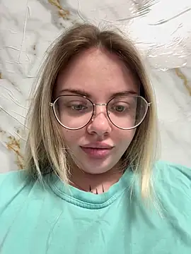 Snapshot of StasySweet chatting on February 2026 04:38:01 AM StasySweet online show from February 2026 04:38:01 AM