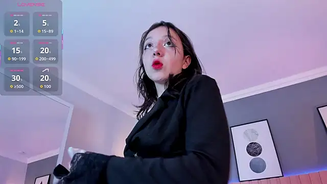 Snapshot of Nina_Ford chatting on February 2026 03:28:02 AM Nina Ford online show from February 2026 03:28:02 AM