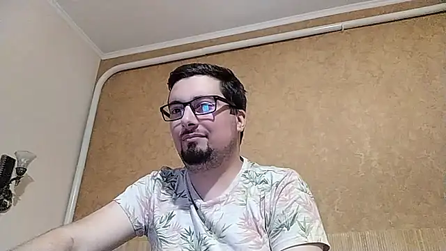 Joseph1Arnold online show from September 2025 06:51:01 PM