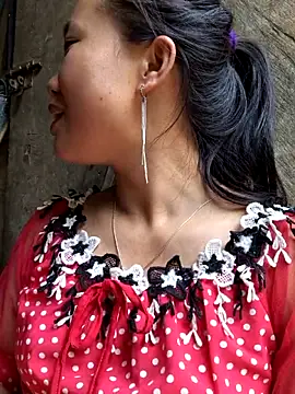 Snapshot of liu-liusexy chatting on May 2026 04:07:02 AM liu-liusexy online show from May 2026 04:07:02 AM