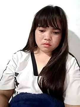 AnHa19 online show from April 2026 09:57:02 PM