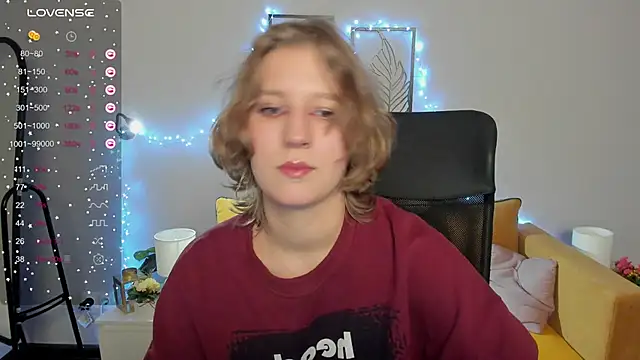 Hailey Foxy online show from September 2025 08:41:01 AM