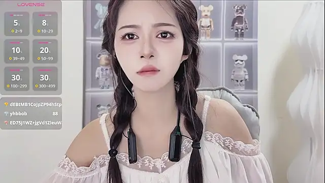 Sue101010 online show from September 2025 09:58:01 PM