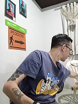 dinho carioca online show from October 2025 03:39:02 AM