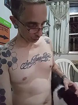 dinho carioca online show from February 2026 04:44:01 AM