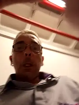 dinho carioca online show from March 2026 05:29:01 PM