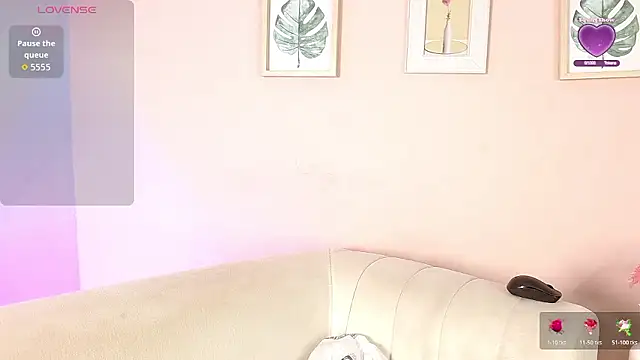 lourdes moon22 online show from January 2026 12:40:02 PM