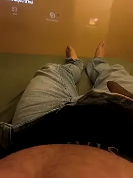 Normalludo0202 online show from February 2026 03:16:01 PM