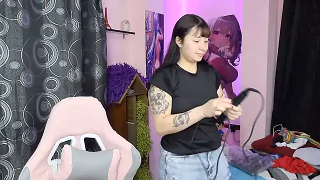 Zulema R1 online show from March 2026 10:35:01 PM