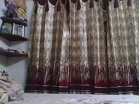 Kashishhardyy online show from October 2025 05:37:01 PM