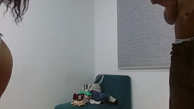 Snapshot of couples-hard-profond chatting on September 2025 01:36:01 PM couples-hard-profond online show from September 2025 01:36:01 PM