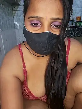 Snapshot of Minu_love chatting on February 2026 06:19:01 PM Minu love online show from February 2026 06:19:01 PM