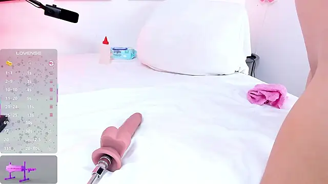 little ivonne online show from November 2025 08:42:02 PM