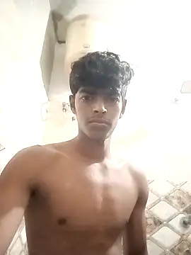 monster 33 online show from November 2025 01:06:02 PM