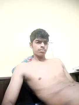 monster 33 online show from May 2026 01:39:01 PM